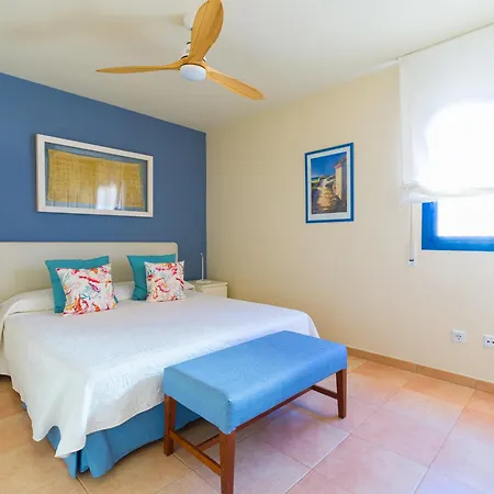 Long Villa *