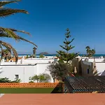 Long By Canariasgetaway