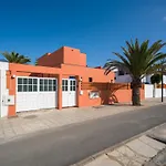 Long By Canariasgetaway Villa Corralejo